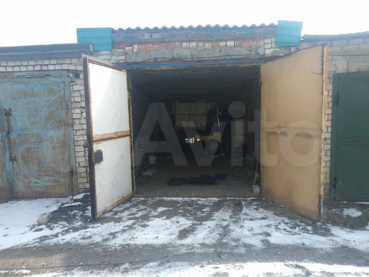 Гараж