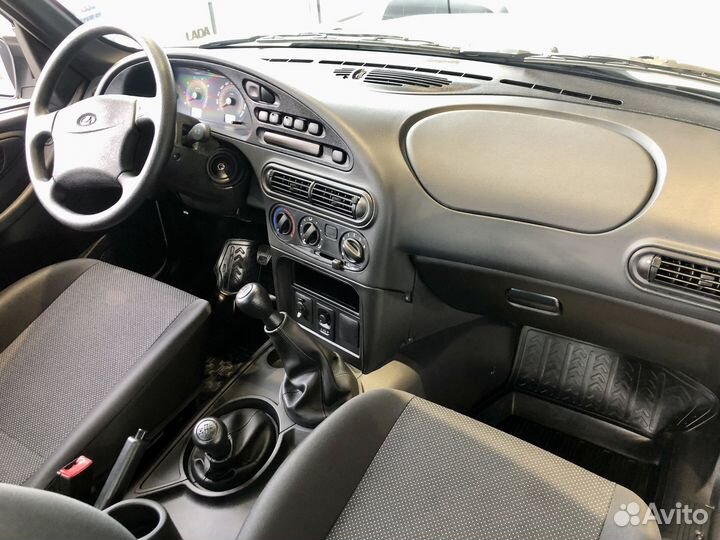 ВАЗ Niva Travel 1.7 МТ, 2024