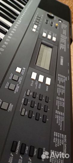 Продаю синтезатор Yamaha PSR E343