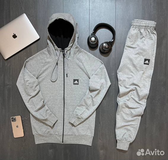 Спортивный костюм adidas мужской