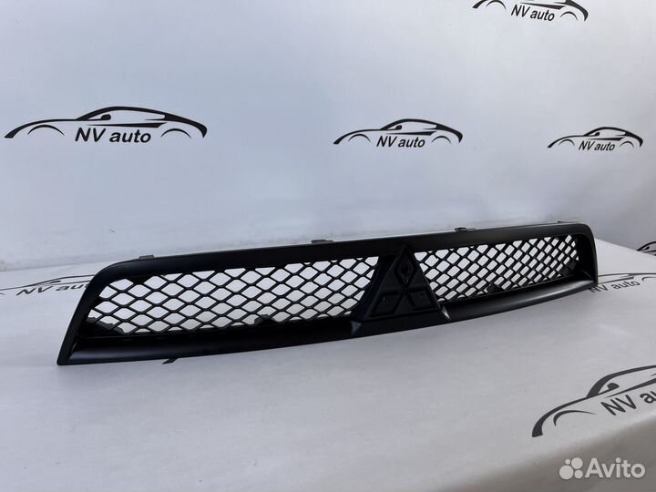 Mitsubishi lancer 10 решетка радиатора 07-10