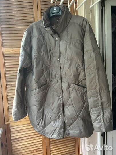 Куртка на пуху стиле Юникло