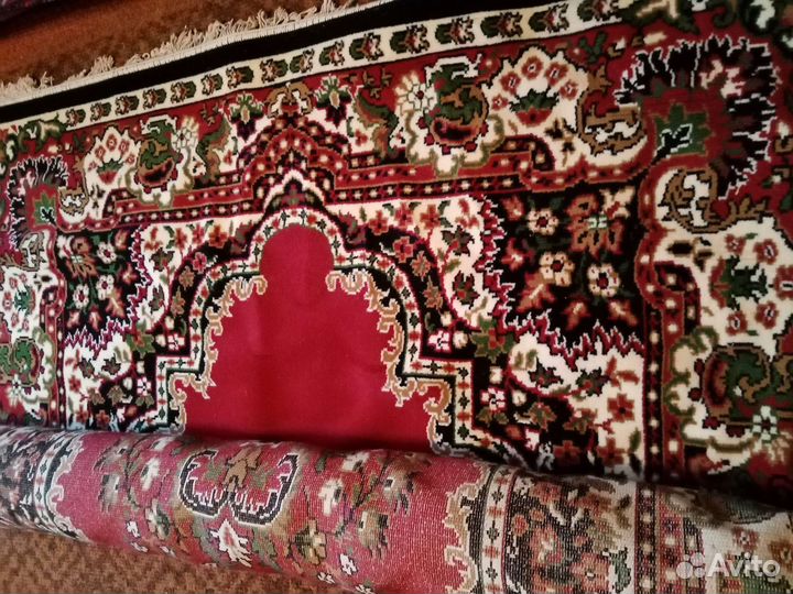 Ковёр новый, Бельгия,бордо