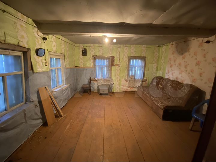 Дом 27,4 м² на участке 13 сот.