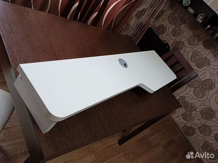 Полка настольная для монитора