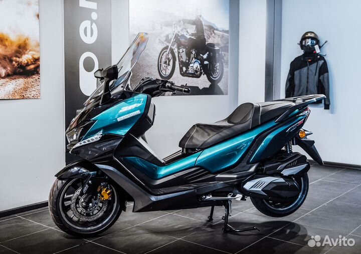Скутер cyclone RT3S