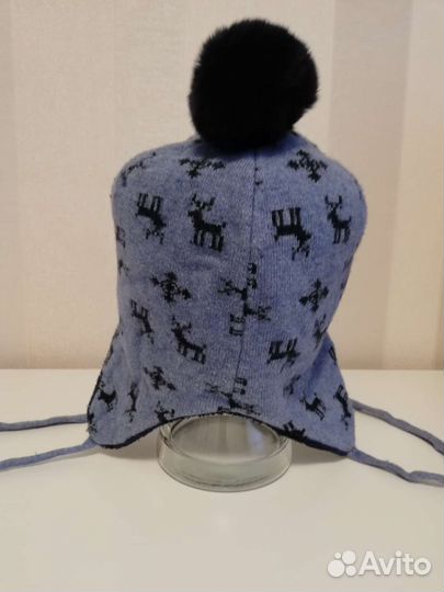 Шапка Tavitta на завязках с помпоном