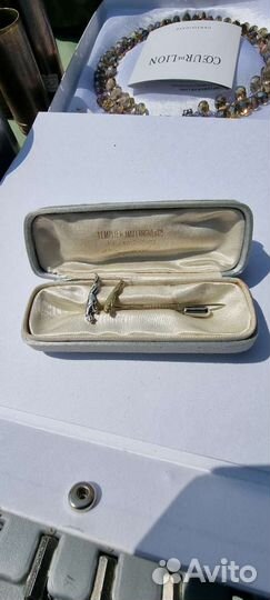 Брошки брендовые Ягуар