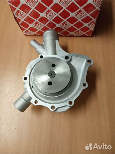 Помпа Mercedes Vito 638 2.3 бензин двс 111