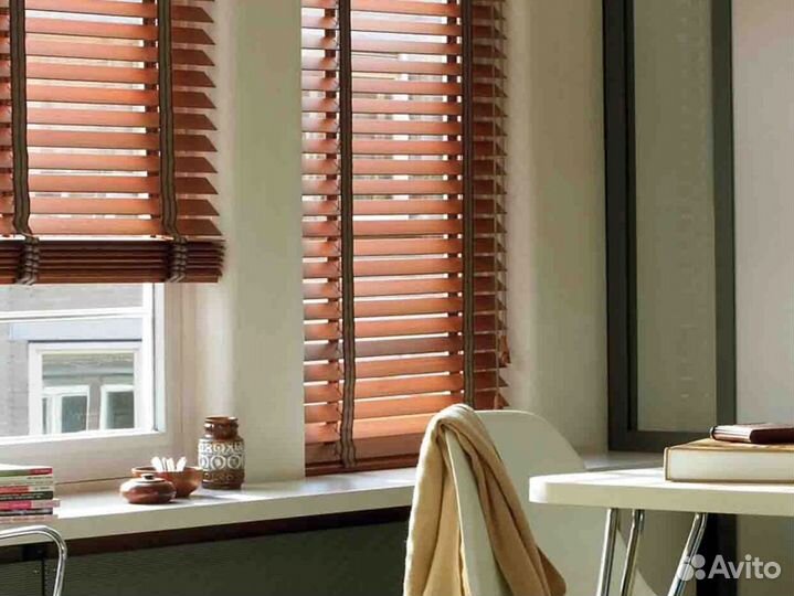 Деревянные жалюзи 50 мм для офиса
