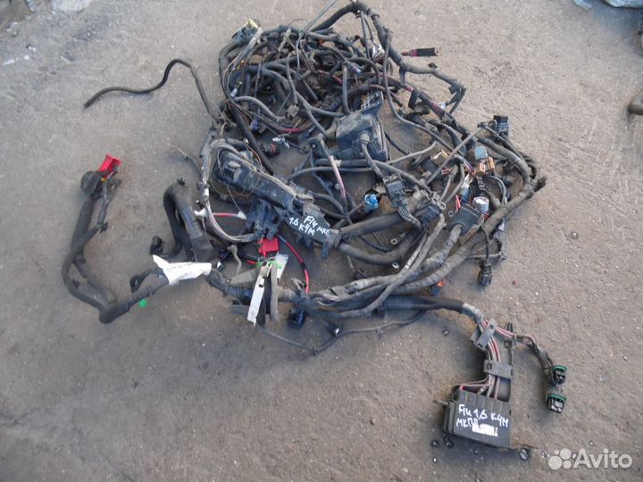 Проводка 1.6 механика Рено Флюенс