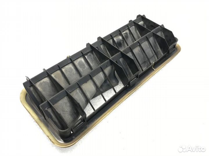 Решетка вентиляционная Ford Mondeo седан 2.3 2010