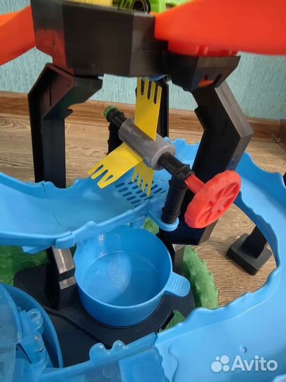 Трек hot wheels, Автомойка. Трек Хот Вилс