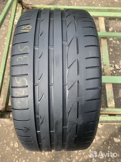 Bridgestone Potenza S001 245/35 R18
