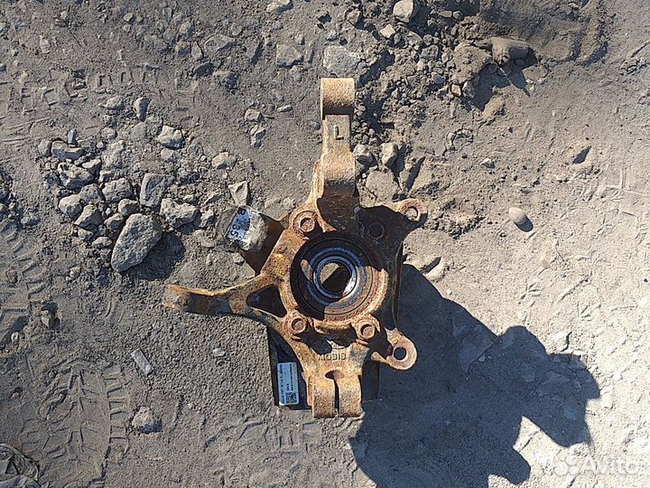 Кулак поворотный передний левый Kia Ceed JD 1.6