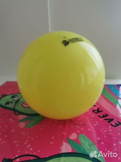 Гимнастический мяч Pastorelli салатовый 18