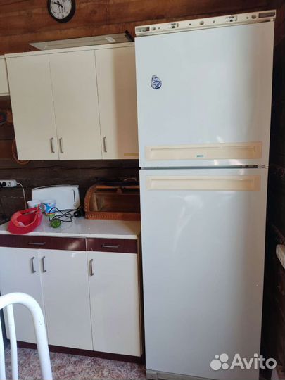 Холодильник на запчасти