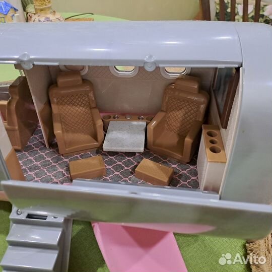 Самолет Лори