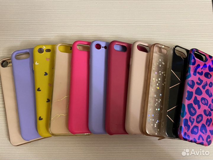 Чехлы на телефон