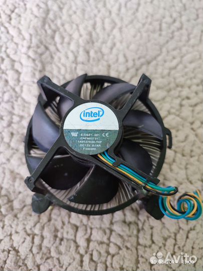 Кулер процеccорный intel
