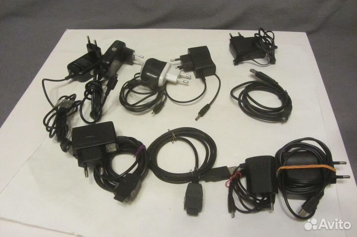 Блок питания,зарядное устр-во для телефона