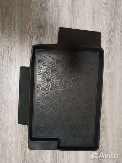 Автомобильные коврики резиновые Chery