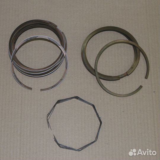 Кольца поршневые д.105,0 Трактор Т-40/25/28*4 (Дв