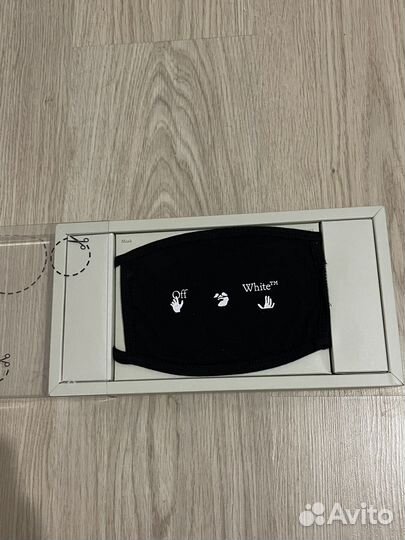 Маска off white