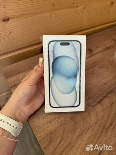 iPhone 15, 128 ГБ