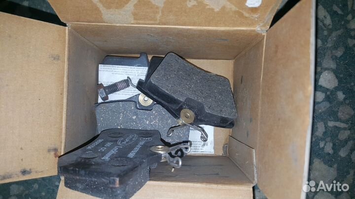 Колодки тормозные задние