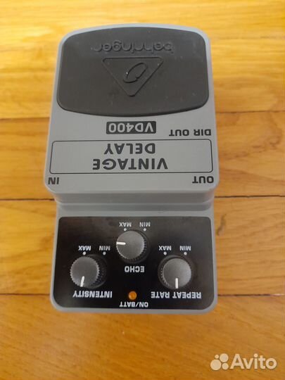 Гитарный эффект behringer VD 400 vintage delay