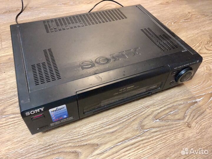 Видеомагнитофон-рекордер vhs sony slv-e810ee