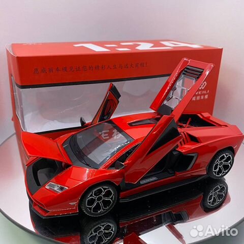 Lamborghini Countach премиум качества модель 1:24