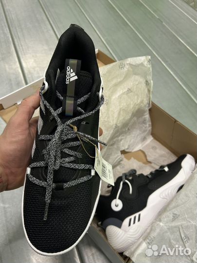 Баскетбольные кроссовки Adidas Harden Stepback 3