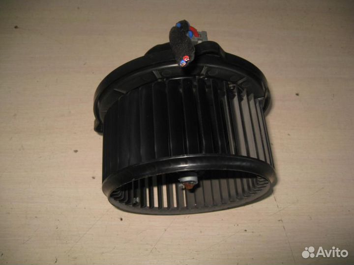 Моторчик печки KIA RIO 2 (JB) 2009