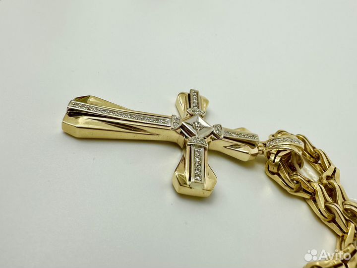 Золотой крест с бриллиантами