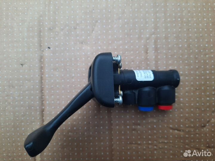 Продается кран ручника (парашют) Freightliner