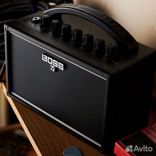 Boss katana-mini комбоусилитель