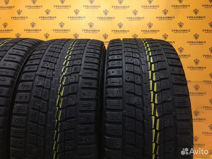 Dunlop SP Winter Ice 01 215/55 R16 97T