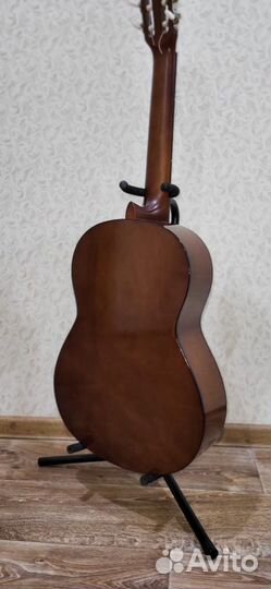 Классическая гитара yamaha c40