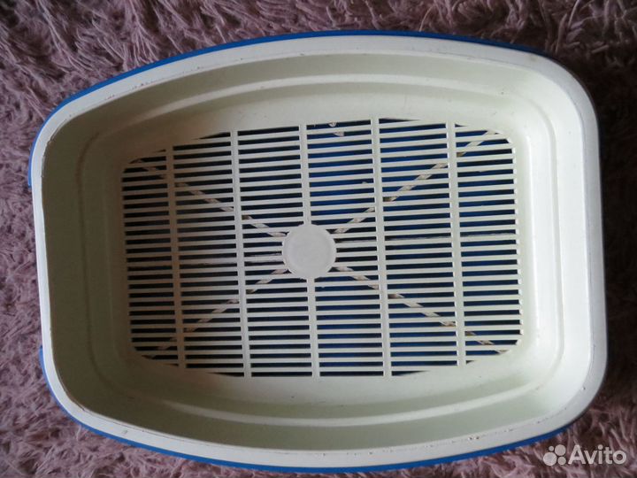 Лоток(6), миска(2), сетка(2),когтеточка