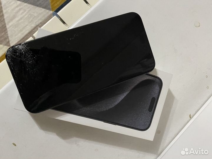 iPhone 15 Pro Max, 256 ГБ