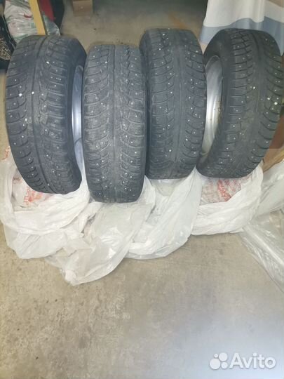 Matador MP 30 Sibir Ice 2 205/60 R16