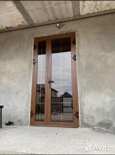 Алюминиевый окон двери