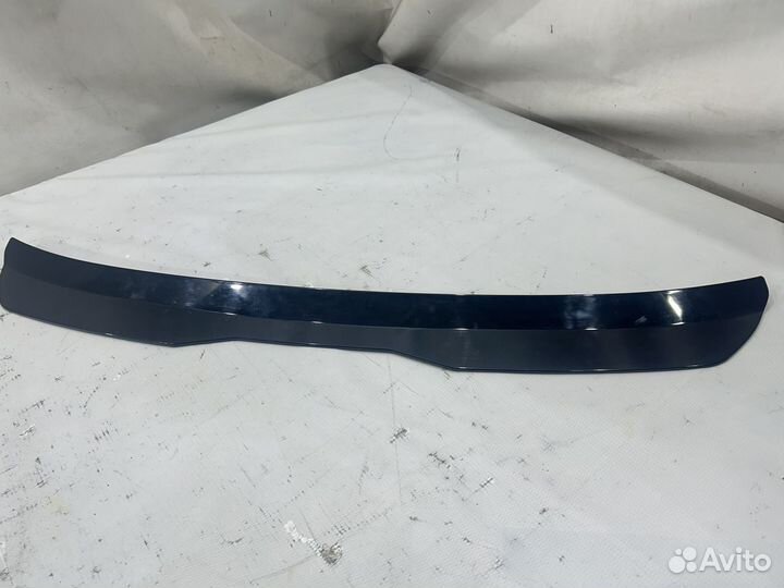 Спойлер на хэтчбек