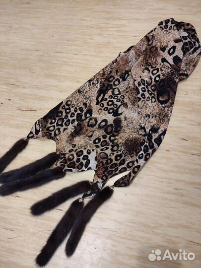 Шарф с норкой