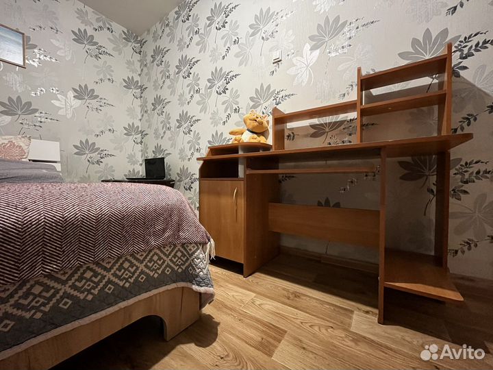 Компьютерный стол б/у