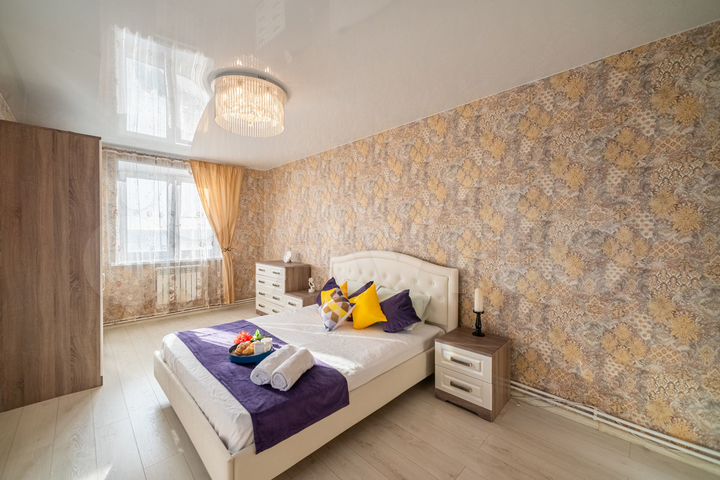 2-к. квартира, 55 м², 8/18 эт.