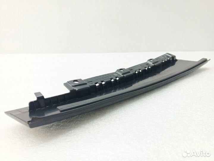 Накладка рамки двери задняя правая Audi Q5 FY 2.0