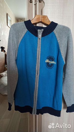Кофта на молнии 10 лет, 12лет